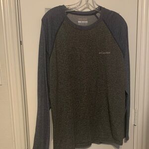 Columbia Men's Dark Gray Long Sleeve Tee